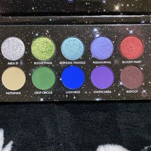 Black Moon Cosmetics Urban Myth Eyeshadow Palette